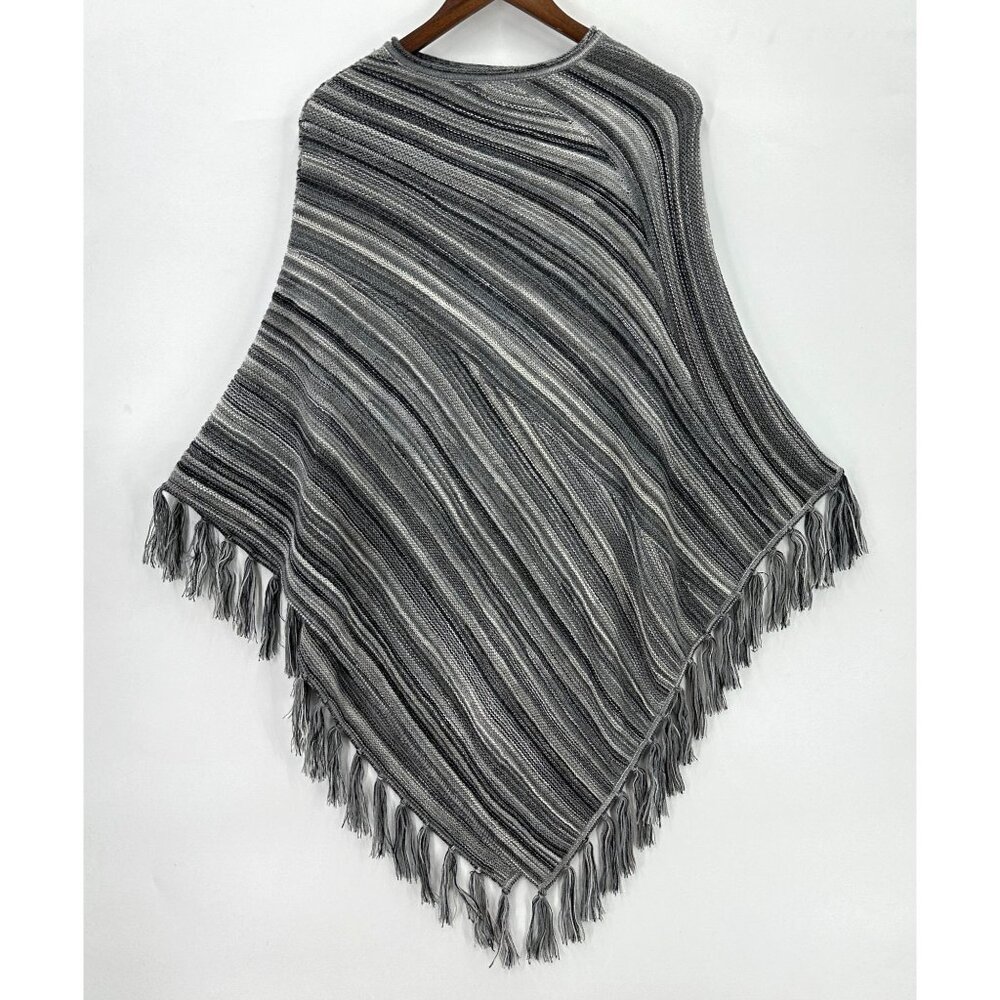 Shupaca Poncho Women's Pullover Knit Fringe Hem 100% Alpaca Gray One Size